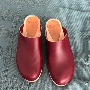 Bryr Bean in burgundy leather 8